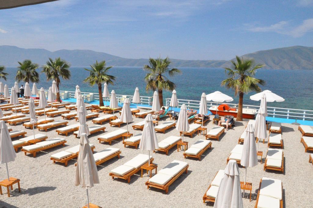 Coral Hotel & Resort Radhimë Buitenkant foto