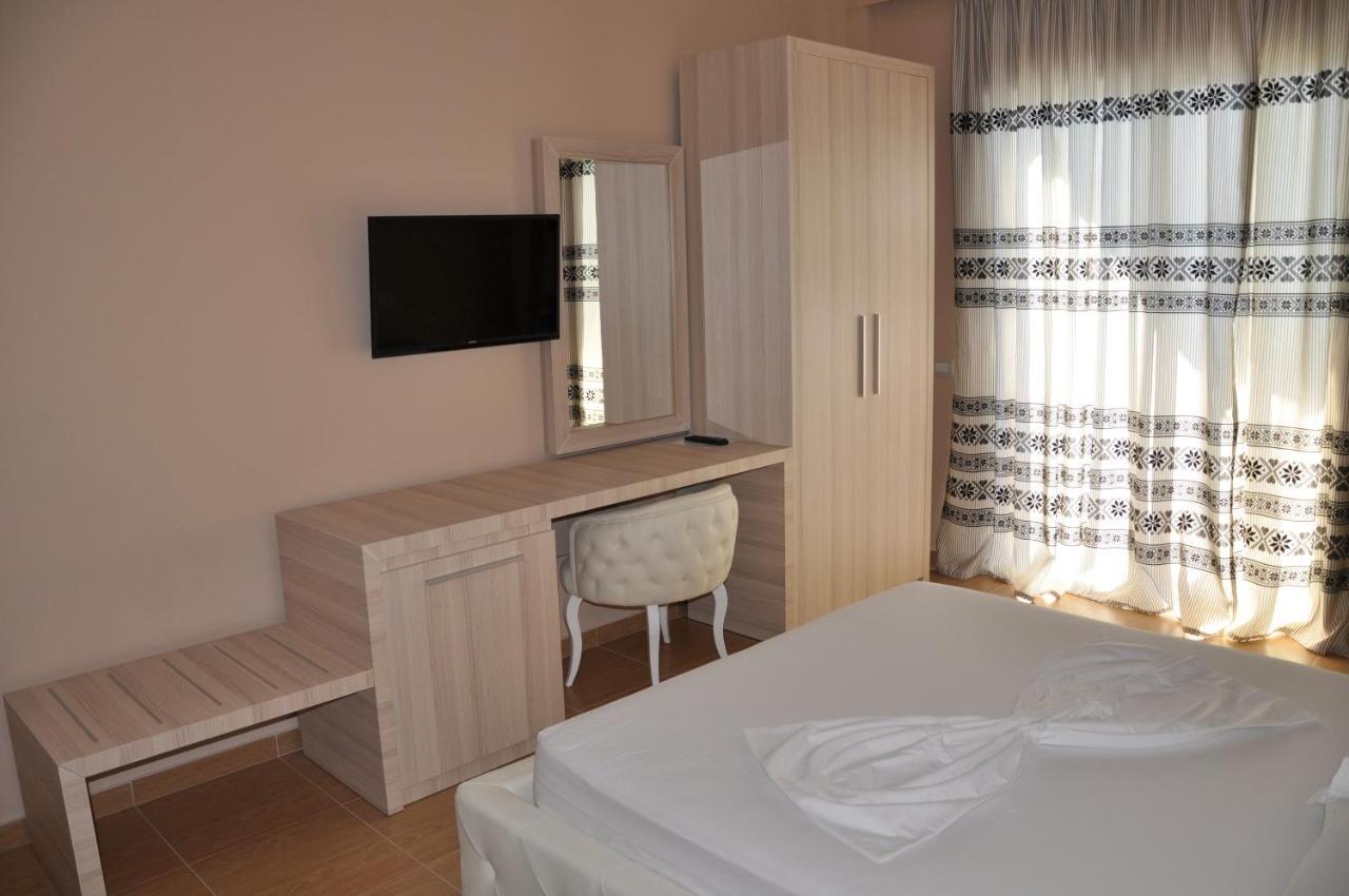 Coral Hotel & Resort Radhimë Kamer foto