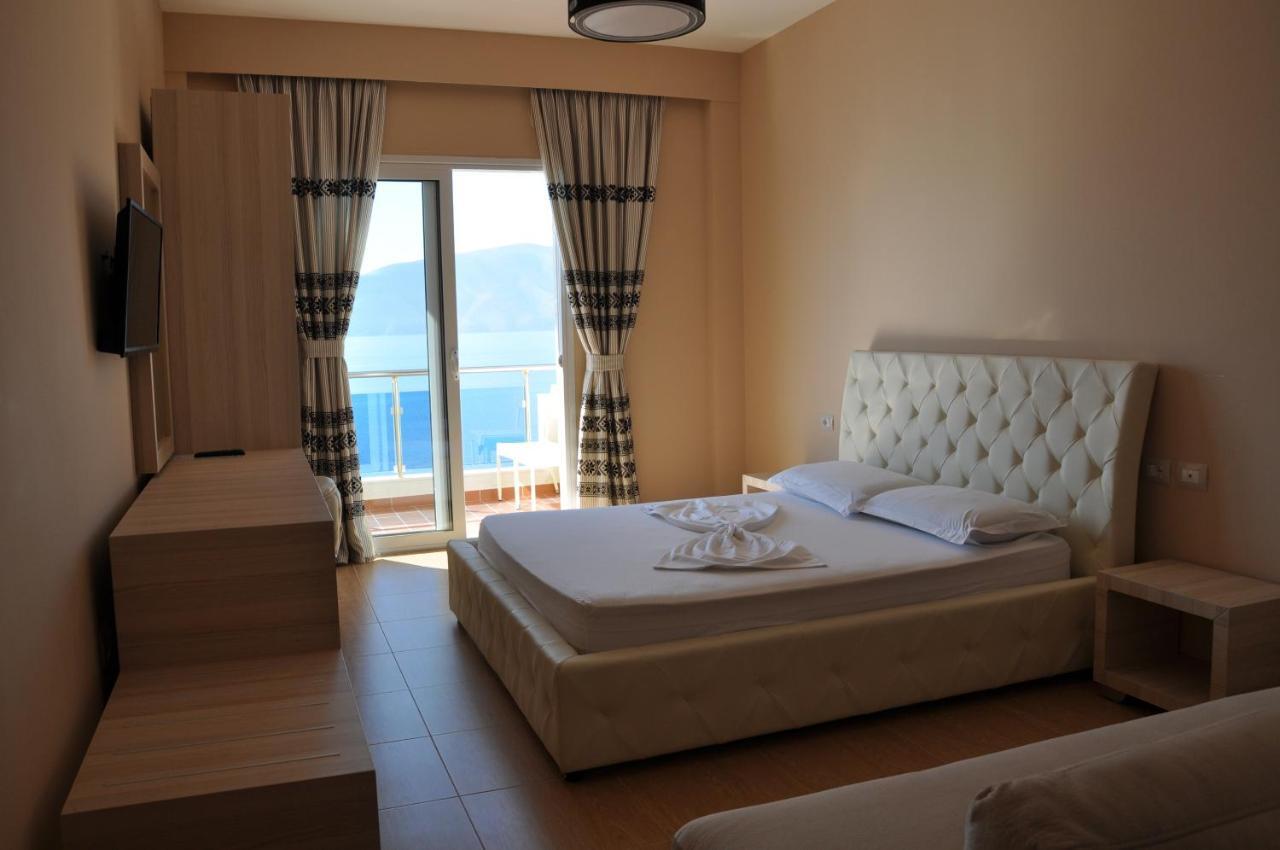 Coral Hotel & Resort Radhimë Kamer foto