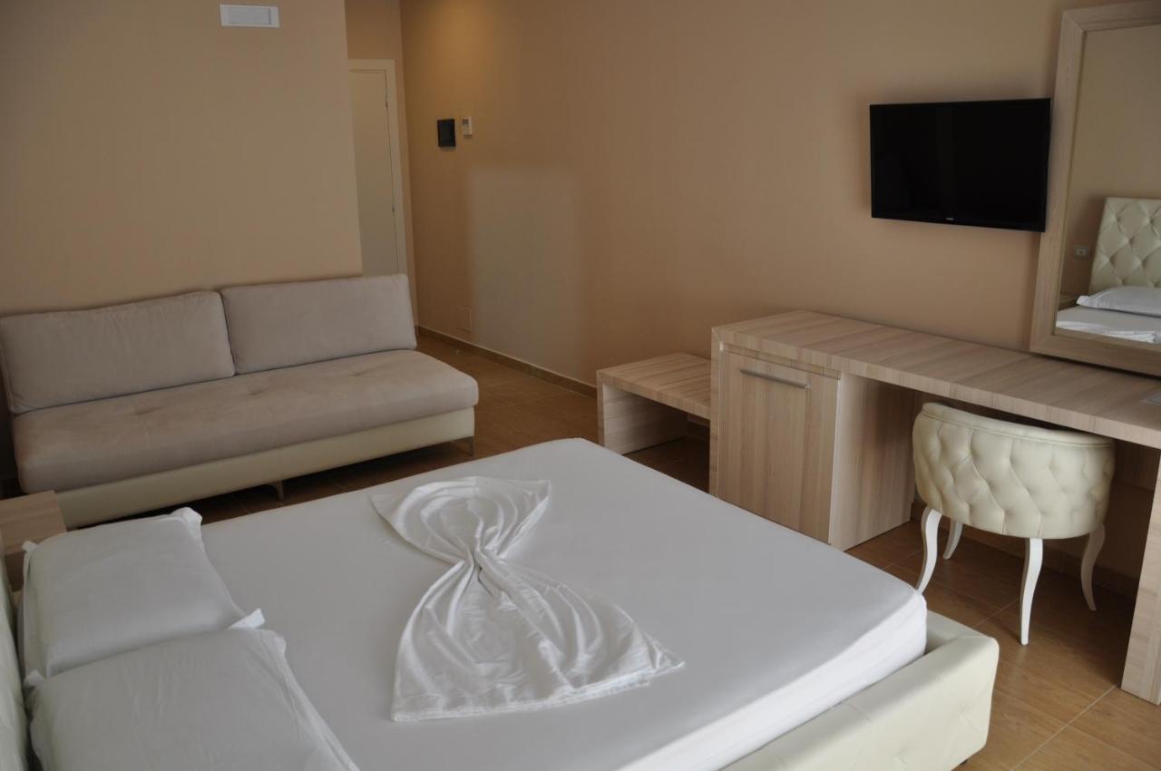 Coral Hotel & Resort Radhimë Kamer foto